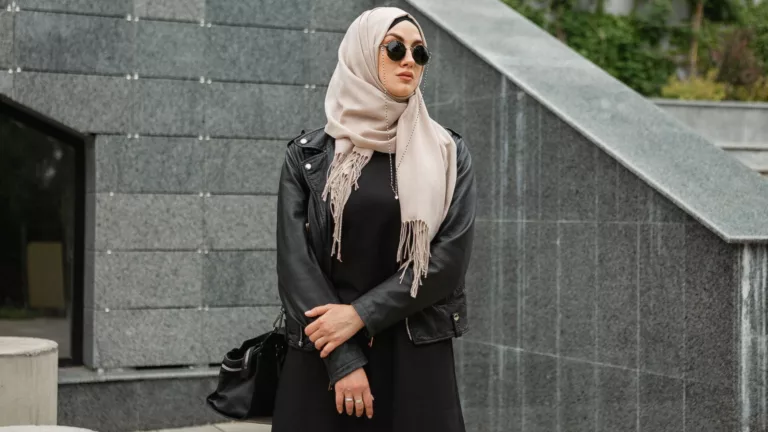 How to Wear Hijab with Style and Confidence: Step-by-Step Guide